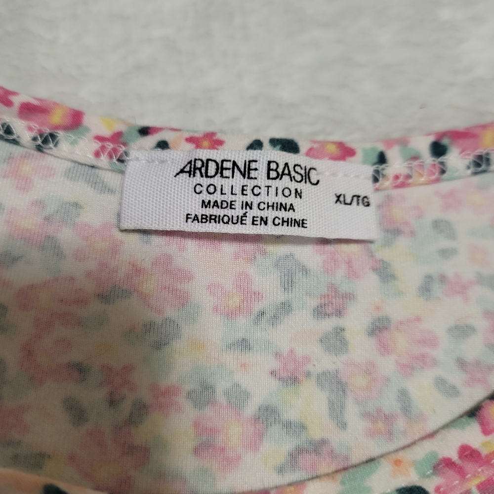 Ardene Floral Sleeveless Crop Top – Pink & Green Micro Flower Print, XL (Fit M) - Picture 7 of 9